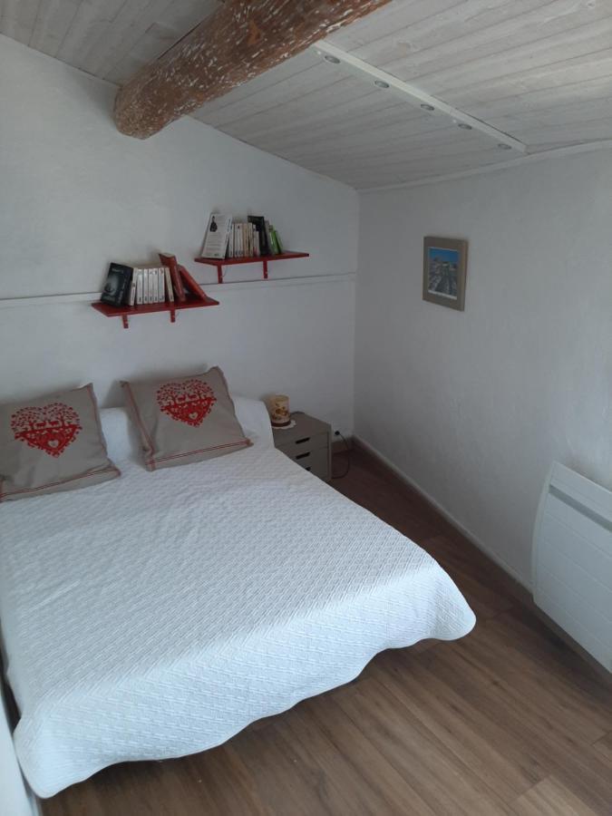 Gite Au Coeur Du Luberon Goult Exteriör bild