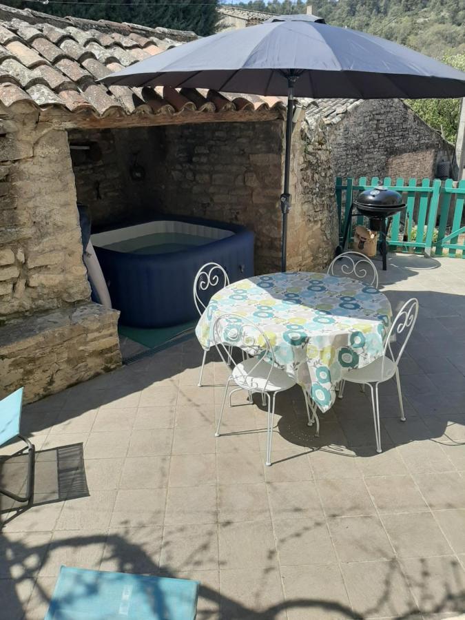 Gite Au Coeur Du Luberon Goult Exteriör bild